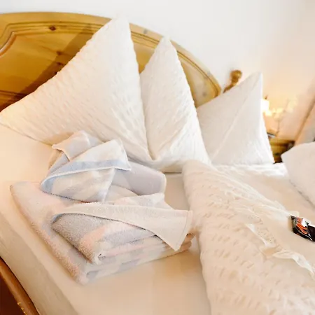 Apartament Touring Galerie *
